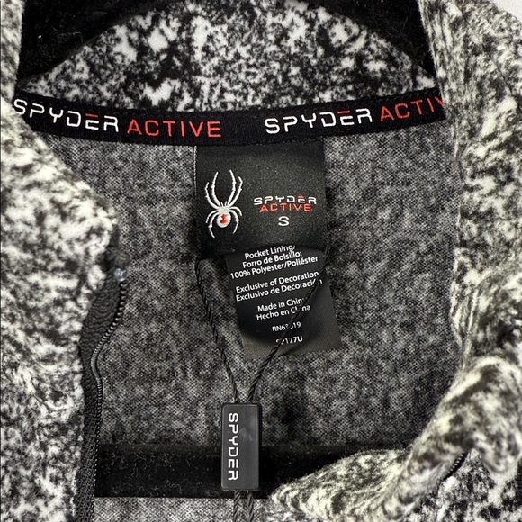 Spyder Active Black and White Size S Half Zip Fleece w/pocket & thumbholes NWT - Picture 2 of 5